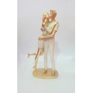 Статуэтку "Идеальная пара"